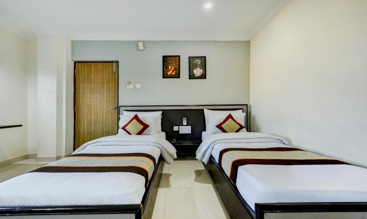 Hotel Salbala - Near Airport Čennai Exteriér fotografie